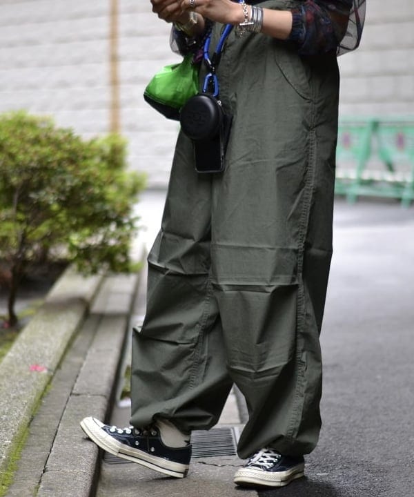 Heg.さんの「BEAMS WOMEN｜BEAMS BOY / US ARMY オーバー パンツ」を使ったコーディネート