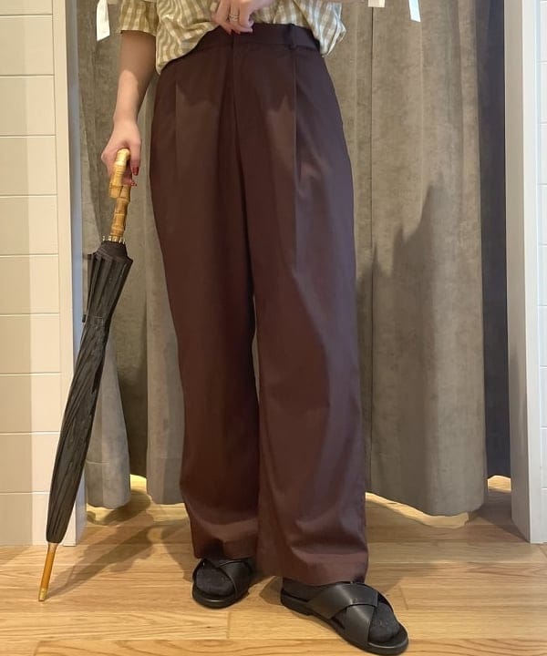 松本 佳菜子さんの「BEAMS WOMEN｜RBS / ツイスト サンダル」を使ったコーディネート