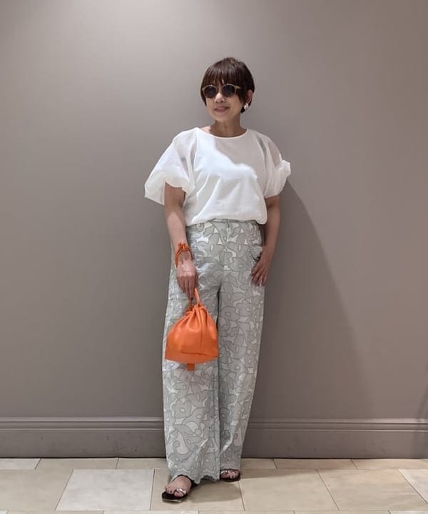 塚越 有紀さんの「BEAMS WOMEN｜」を使ったコーディネート