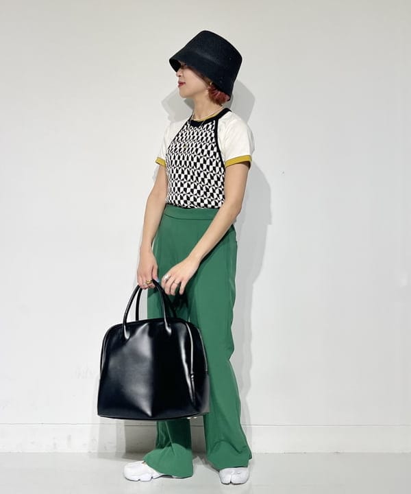 カワグチ シオリさんの「BEAMS WOMEN｜」を使ったコーディネート