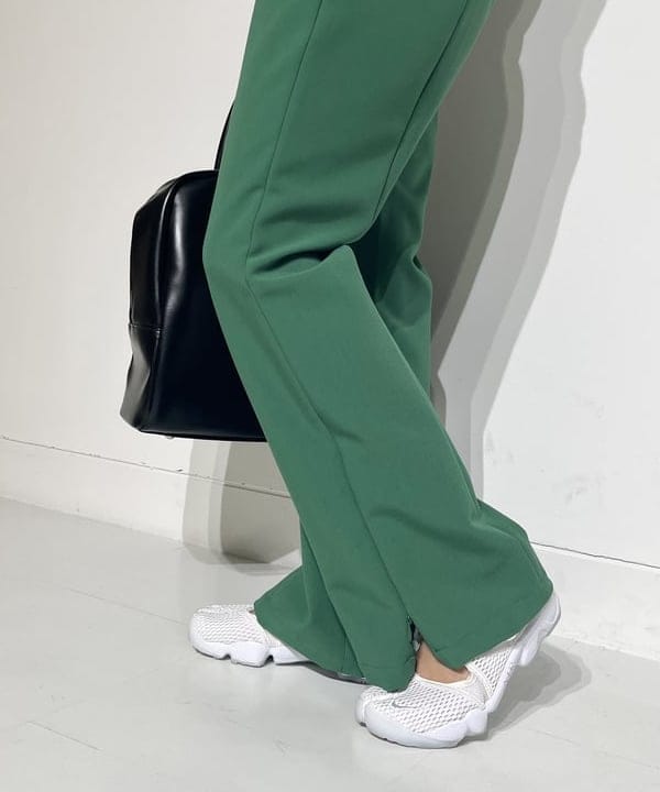 カワグチ シオリさんの「BEAMS WOMEN｜」を使ったコーディネート