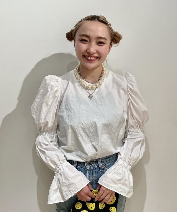 葛岡 七海さんの「BEAMS WOMEN｜Ray BEAMS / K10 マリーナチェーン ネックレス」を使ったコーディネート