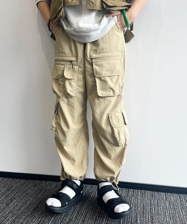 ハルカワエさんの「BEAMS WOMEN｜MBT / KISUMU CLASSIC」を使ったコーディネート