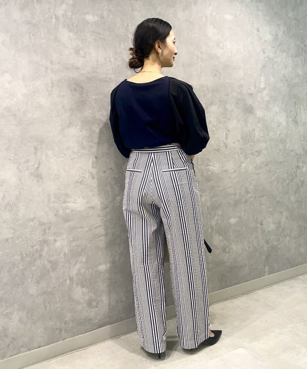 越智 里美さんの「BEAMS WOMEN｜PELLICO / スムースパンプス」を使ったコーディネート