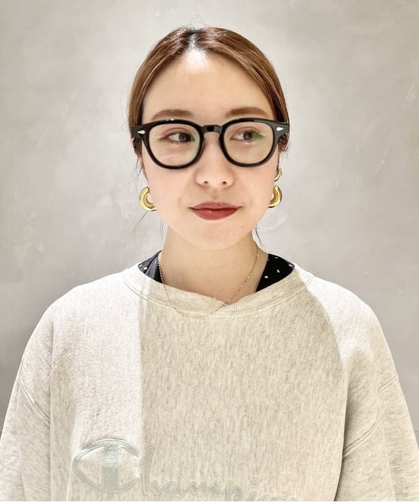 大川 美咲さんの「BEAMS WOMEN｜les bon bon / ヴィクトリア ネックレス ゴールド」を使ったコーディネート