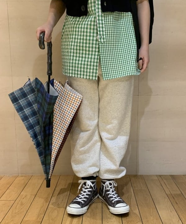 まつむさんの「BEAMS WOMEN｜【別注】GREGORY / NICE DAY NEW」を使ったコーディネート
