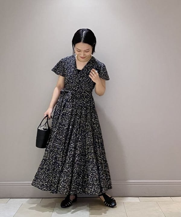 横川 真理奈さんの「BEAMS WOMEN｜」を使ったコーディネート