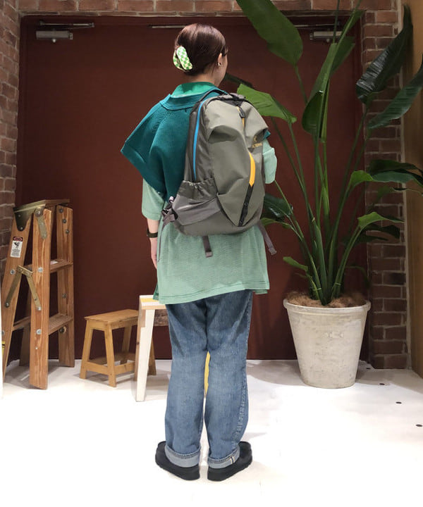 イシイ サオリさんの「BEAMS WOMEN｜BEAMS BOY / リブ ビッグ モックネック ショートスリーブ Tシャツ」を使ったコーディネート