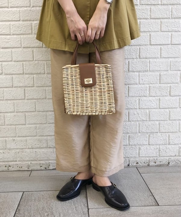 福岡 千晃さんの「BEAMS WOMEN｜」を使ったコーディネート