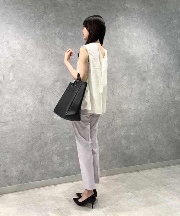 山田 千遥さんの「BEAMS WOMEN｜YOUNG&OLSEN / レザートートバッグ M」を使ったコーディネート