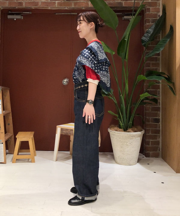 イシイ サオリさんの「BEAMS WOMEN｜BEAMS BOY / パネル クレイジー ショート スリーブ」を使ったコーディネート