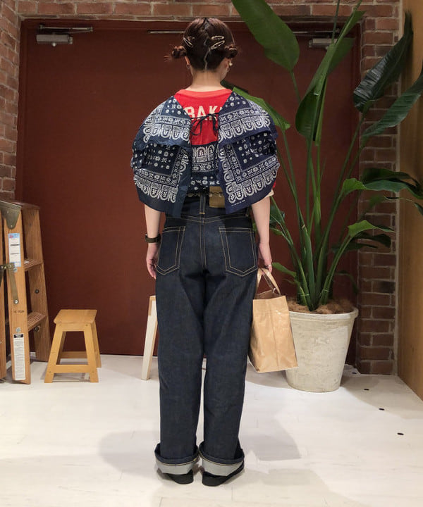 イシイ サオリさんの「BEAMS WOMEN｜BEAMS BOY / パネル クレイジー ショート スリーブ」を使ったコーディネート