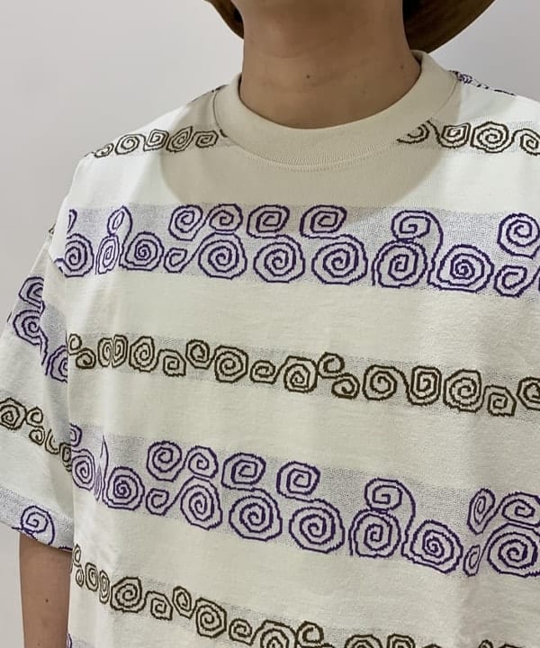 戸次 裕星さんの「BEAMS WOMEN｜BEAMS / ジャカード ボーダー クルーネック Tシャツ」を使ったコーディネート