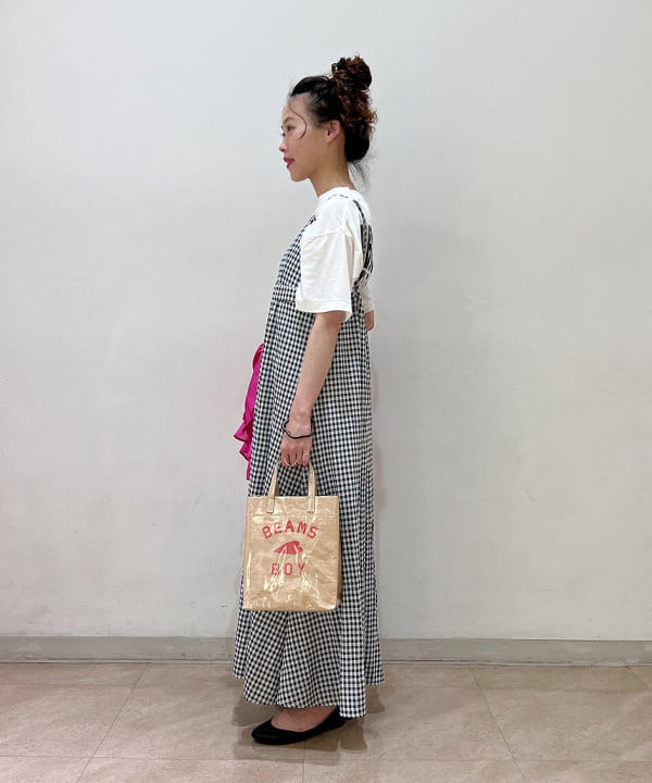 清水 彩乃さんの「BEAMS WOMEN｜BEAMS BOY / BBロゴ ショップバック」を使ったコーディネート