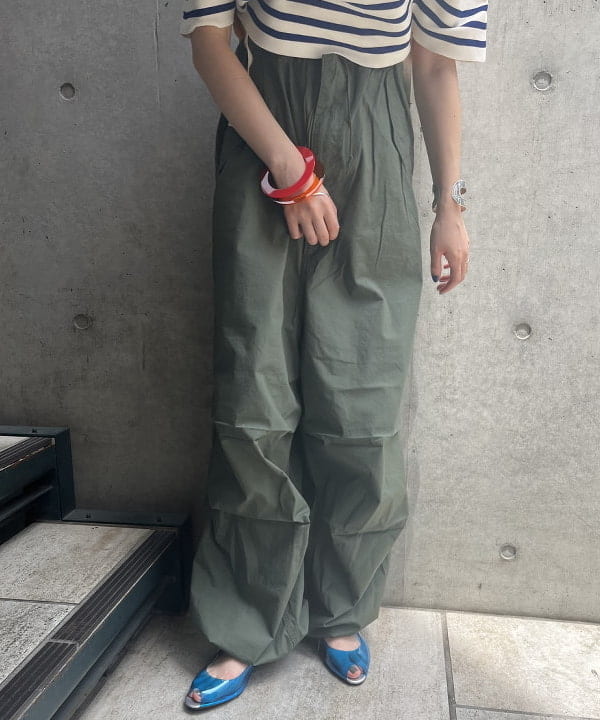 にしだてさんの「BEAMS WOMEN｜BEAMS BOY / US ARMY オーバー パンツ」を使ったコーディネート