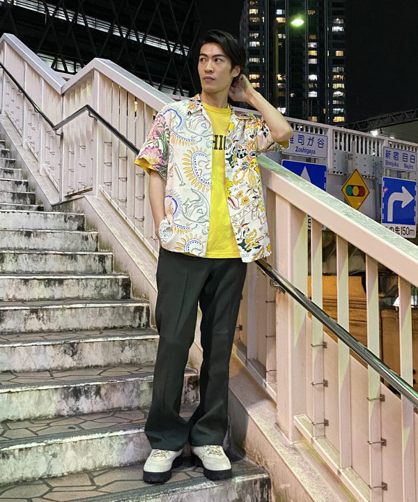 平柳 楓馬さんの「BEAMS WOMEN｜BEAMS / シューカット パンツ」を使ったコーディネート