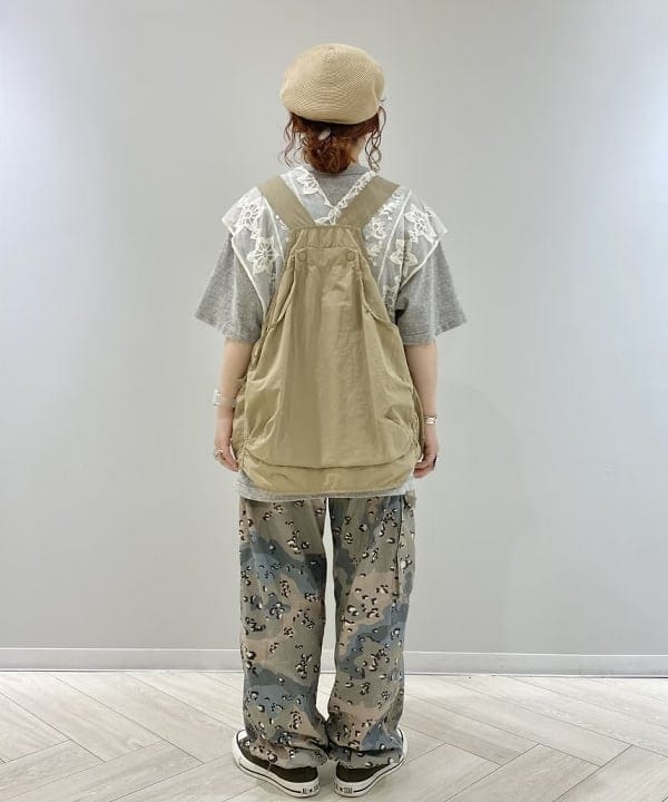 原口 愛さんの「BEAMS WOMEN｜WAREHOUSE & CO. / 別注 ステンシル13 Tシャツ」を使ったコーディネート