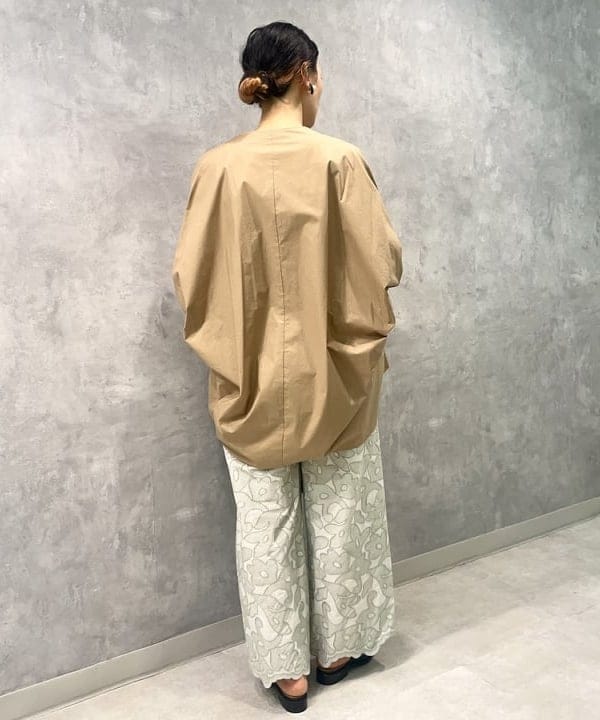 越智 里美さんの「BEAMS WOMEN｜YOUNG&OLSEN / レザートートバッグ M」を使ったコーディネート