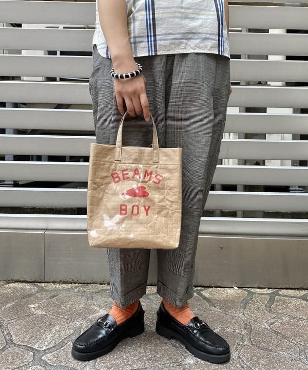 EMORIさんの「BEAMS WOMEN｜BEAMS BOY / BBロゴ ショップバック」を使ったコーディネート