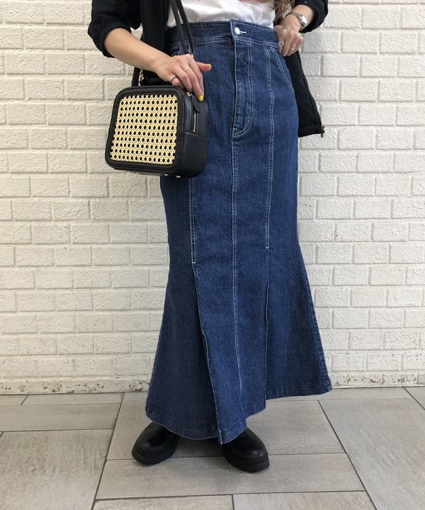 福岡 千晃さんの「BEAMS WOMEN｜」を使ったコーディネート