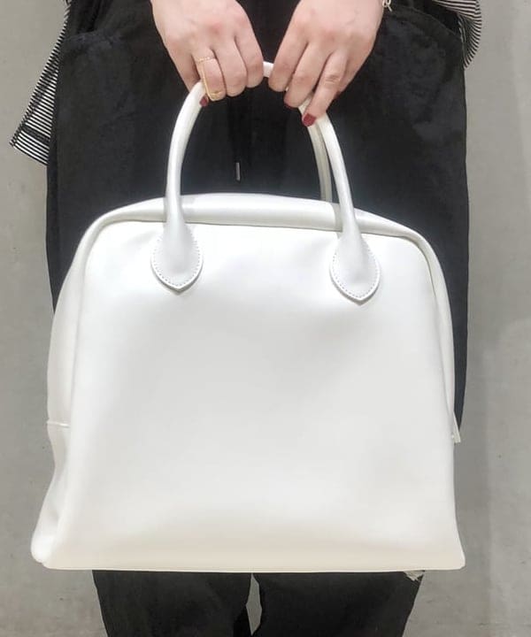 乙藤 侑里さんの「BEAMS WOMEN｜Ray BEAMS / アンクルストラップ パンプス」を使ったコーディネート