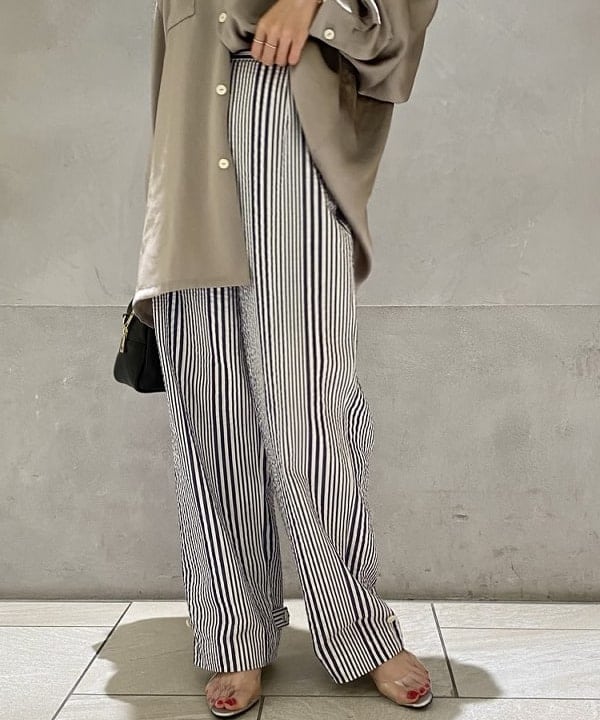 丸山 真菜美さんの「BEAMS WOMEN｜」を使ったコーディネート