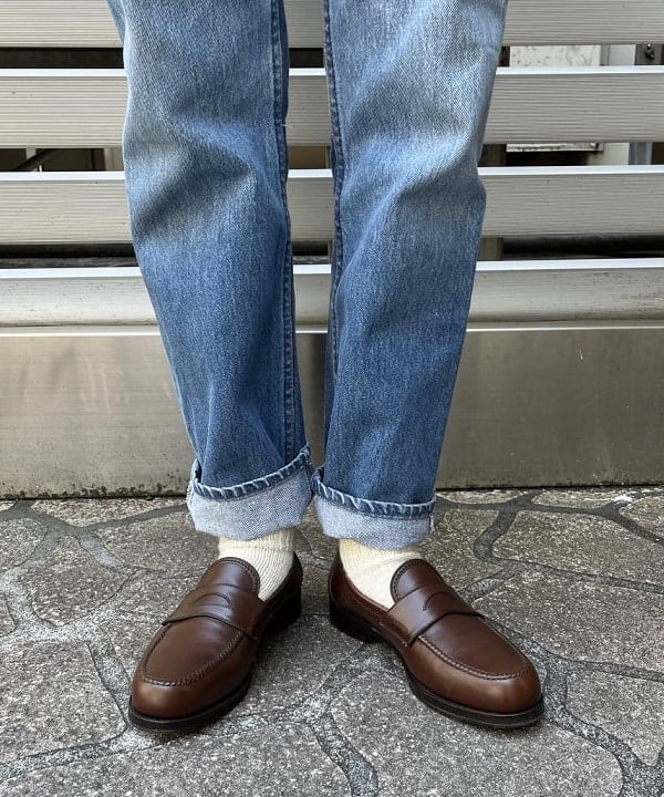 サワイさんの「BEAMS WOMEN｜BEAMS BOY / ラメ リブ クルー ソックス NEW」を使ったコーディネート
