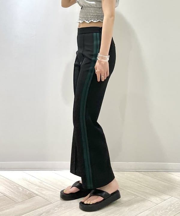 シマダリツコさんの「BEAMS WOMEN｜」を使ったコーディネート