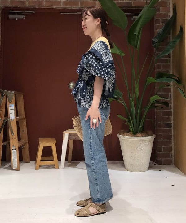 イシイ サオリさんの「BEAMS WOMEN｜BEAMS BOY / パネル クレイジー ショート スリーブ」を使ったコーディネート