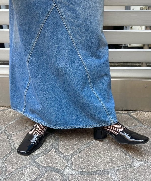 朱華さんの「BEAMS WOMEN｜Ray BEAMS / アンクルストラップ パンプス」を使ったコーディネート