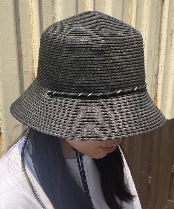 鈴木 悠里さんの「BEAMS WOMEN｜」を使ったコーディネート