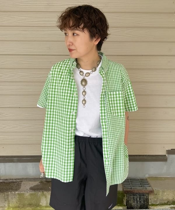 朱華さんの「BEAMS WOMEN｜」を使ったコーディネート