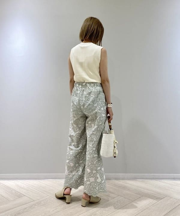 丸山 真菜美さんの「BEAMS WOMEN｜」を使ったコーディネート