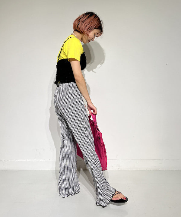 カワグチ シオリさんの「BEAMS WOMEN｜」を使ったコーディネート