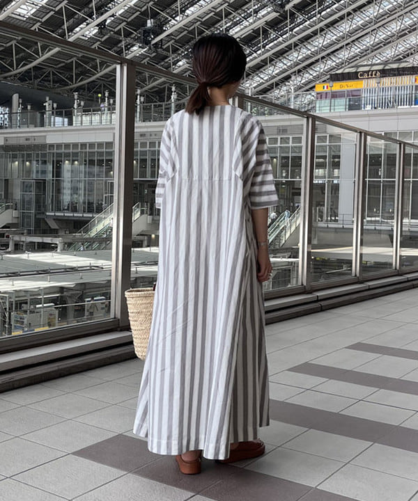 蒲原 捺美さんの「BEAMS WOMEN｜Demi-Luxe BEAMS / コットンリネン ワンピース」を使ったコーディネート