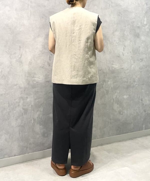 越智 里美さんの「BEAMS WOMEN｜ATP atelier / PACCI スムースレザー サンダル」を使ったコーディネート