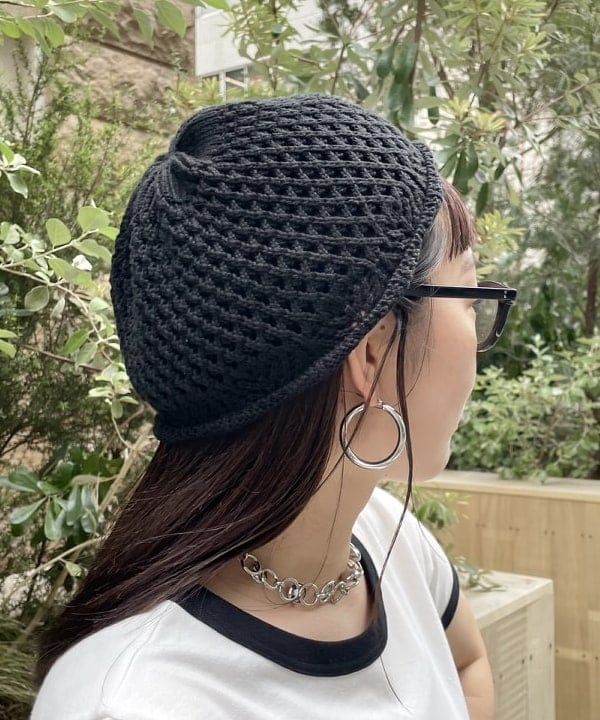 ハルキ　モモナさんの「BEAMS WOMEN｜BEAMS BOY / US ARMY オーバー パンツ」を使ったコーディネート