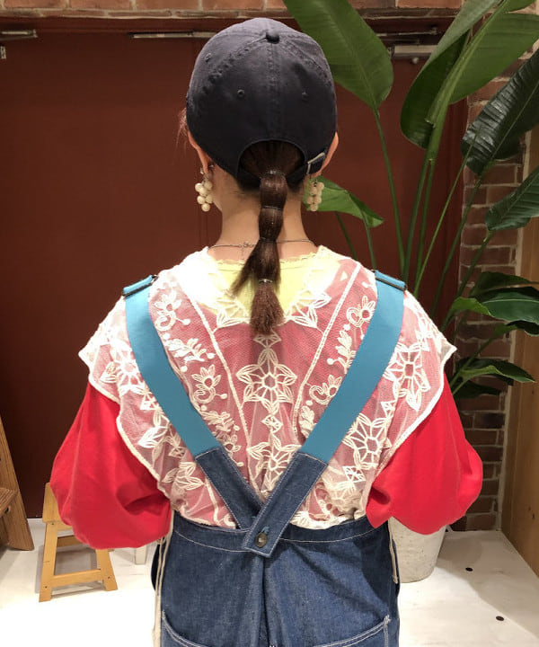 イシイ サオリさんの「BEAMS WOMEN｜BEAMS BOY / アジャスター オーバーオール」を使ったコーディネート