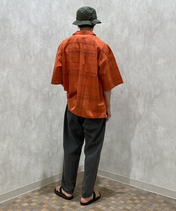 平柳 楓馬さんの「BEAMS WOMEN｜TORY LEATHER / 1 Creased Belt」を使ったコーディネート