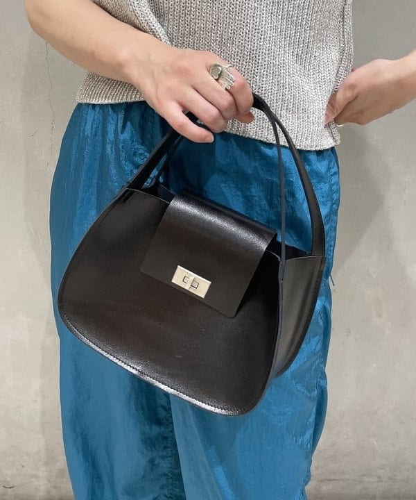 ハルキ　モモナさんの「BEAMS WOMEN｜」を使ったコーディネート