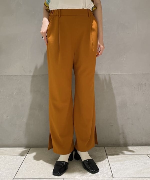 タキグチ アカネさんの「BEAMS WOMEN｜Ray BEAMS / アンクルストラップ パンプス」を使ったコーディネート