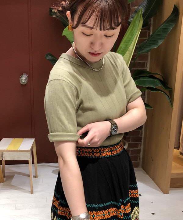 イシイ サオリさんの「BEAMS WOMEN｜」を使ったコーディネート