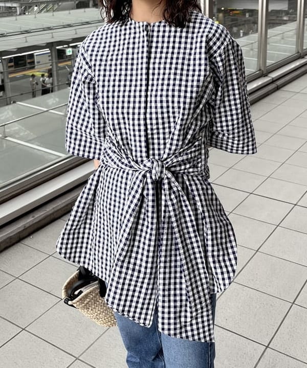 蒲原 捺美さんの「BEAMS WOMEN｜Demi-Luxe BEAMS / ギンガムチェック フロントリボン ブラウス」を使ったコーディネート
