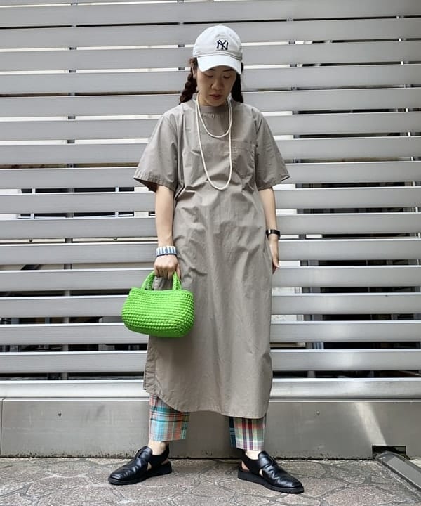 EMORIさんの「BEAMS WOMEN｜BEAMS BOY / 樹脂 パール ロング ネックレス」を使ったコーディネート