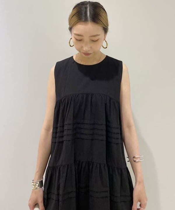 丸山 真菜美さんの「BEAMS WOMEN｜Ray BEAMS / アンクルストラップ パンプス」を使ったコーディネート