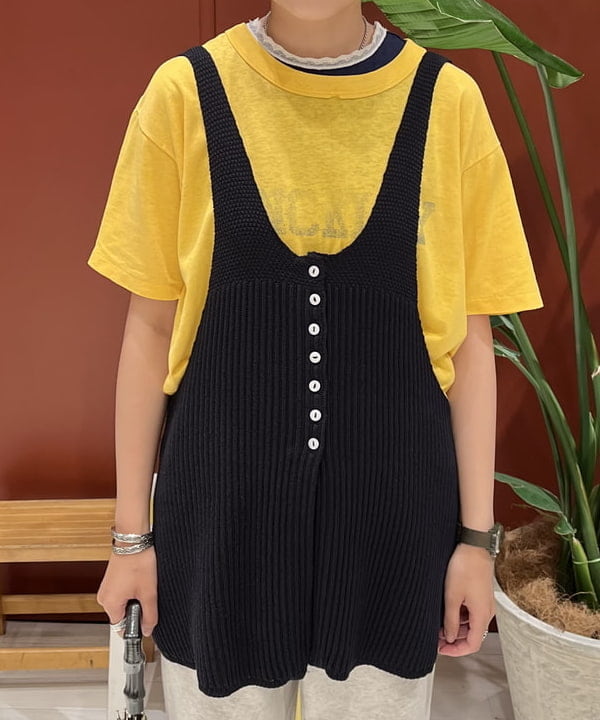 ミナミマリコさんの「BEAMS WOMEN｜Blundstone / LOW CUT」を使ったコーディネート