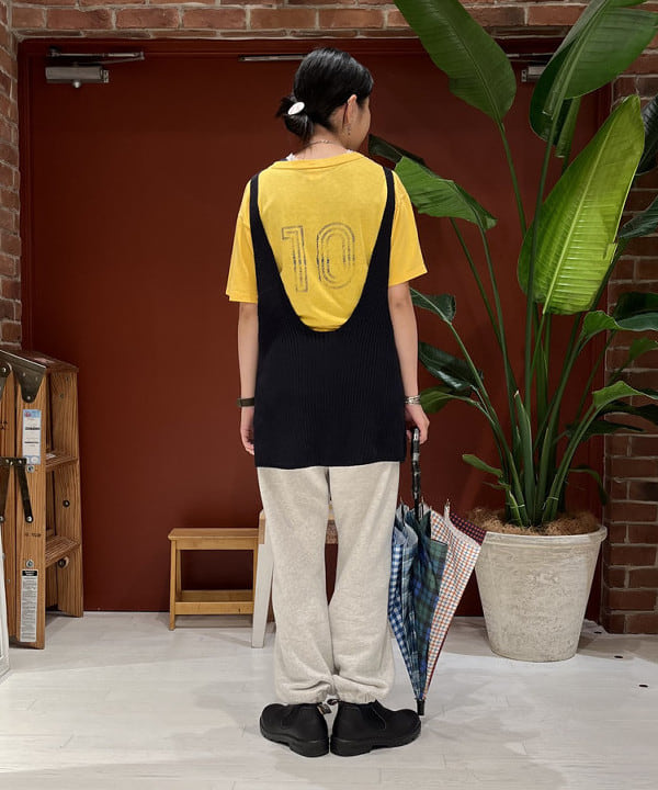 ミナミマリコさんの「BEAMS WOMEN｜Blundstone / LOW CUT」を使ったコーディネート