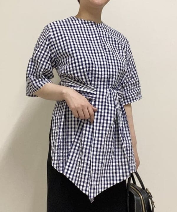 もり ともみさんの「BEAMS WOMEN｜TOFF&LOADSTONE / ジョリー ミニボストン ショルダーバッグ」を使ったコーディネート