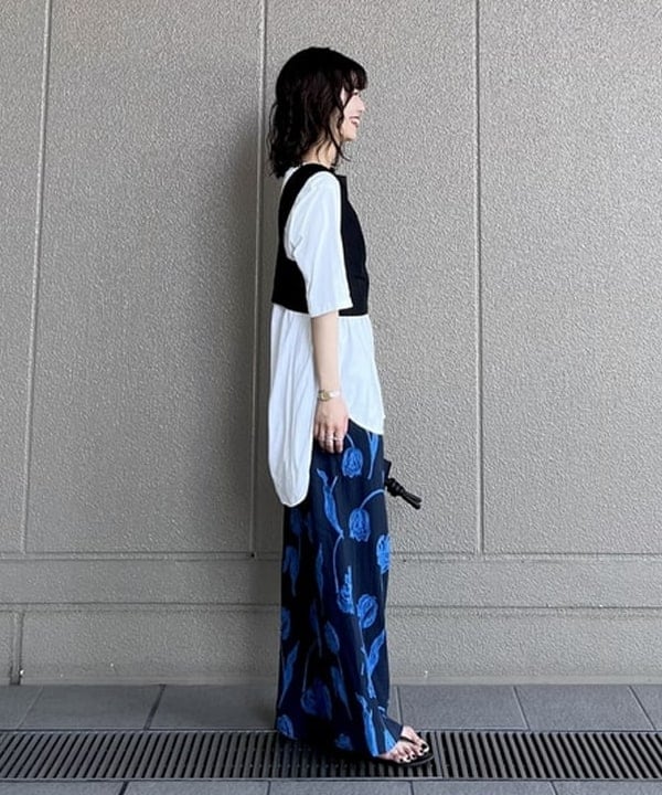 蒲原 捺美さんの「BEAMS WOMEN｜ATON / スビン ラウンドヘム Tシャツ」を使ったコーディネート