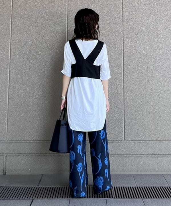 蒲原 捺美さんの「BEAMS WOMEN｜ATON / スビン ラウンドヘム Tシャツ」を使ったコーディネート